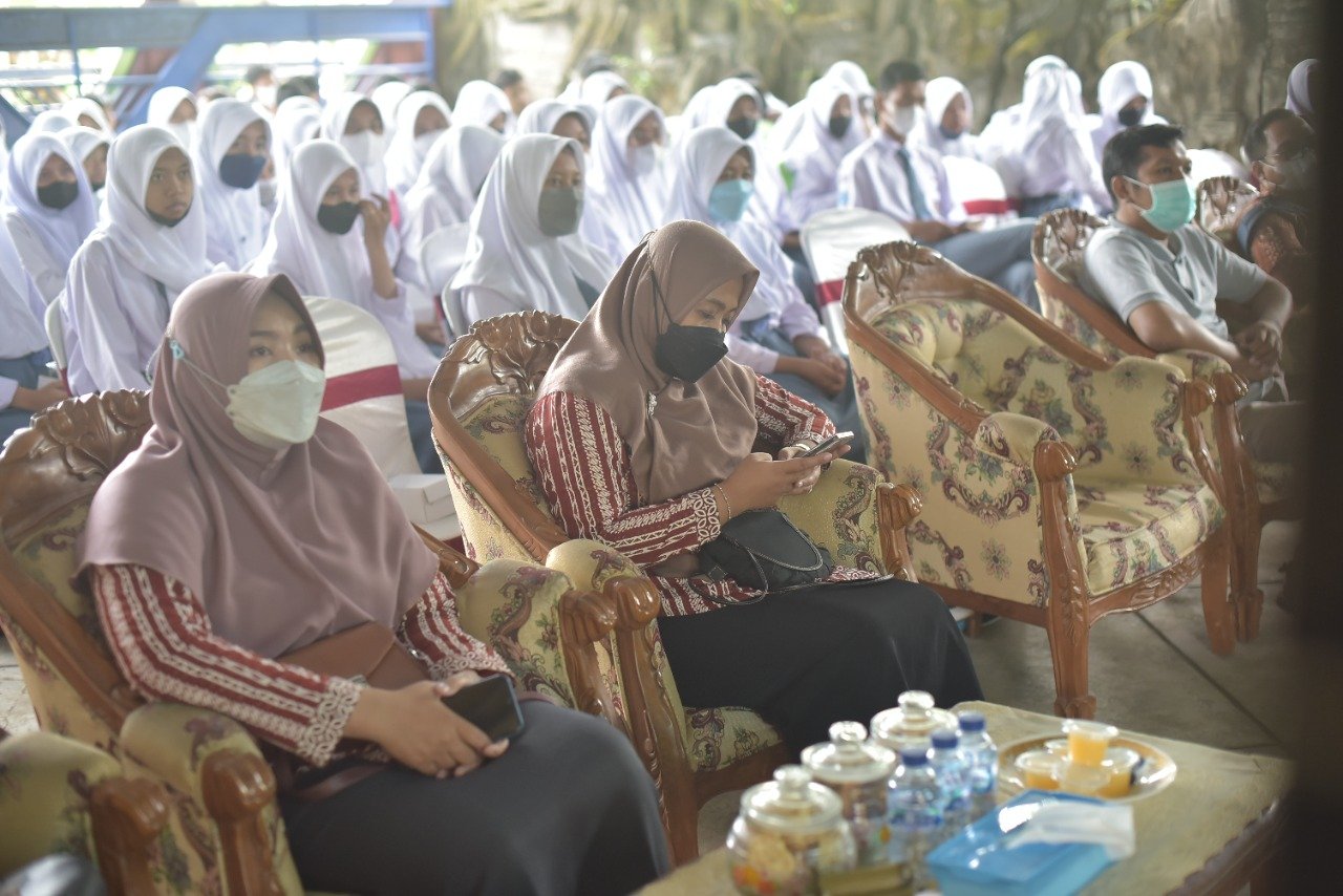 Kunjungan Industri SMK Mulya Husada Purwokerto ke CV Bumi Wijaya
