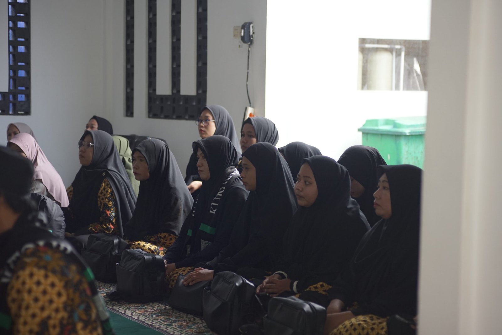 Pelepasan Jamaah Umrah Karyawan/Karyawati Bumi Wijaya Group: Momen Berharga dalam Mengapresiasi Loyalitas dan Prestasi Karyawan